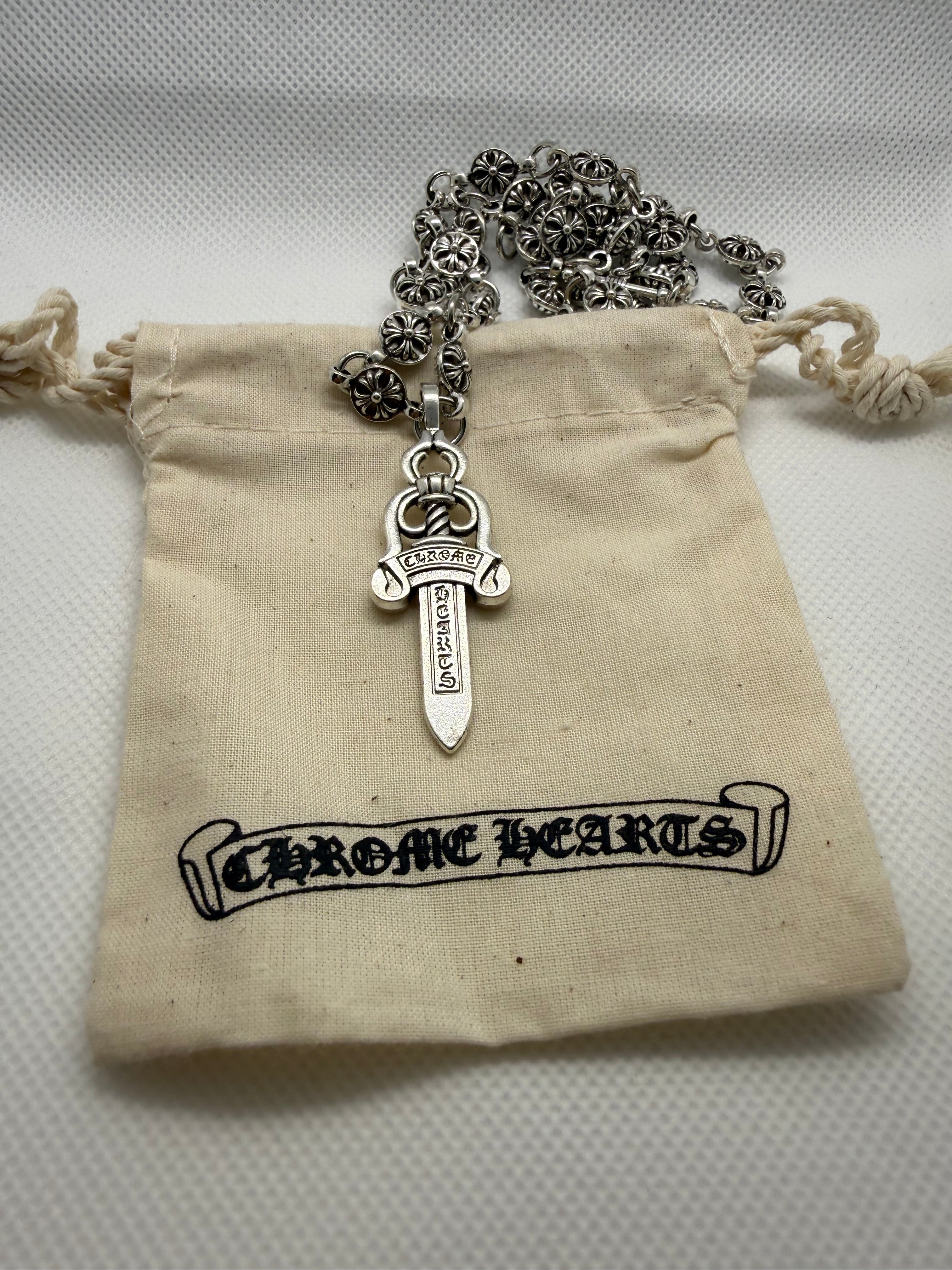 Chrome hearts стил колиета