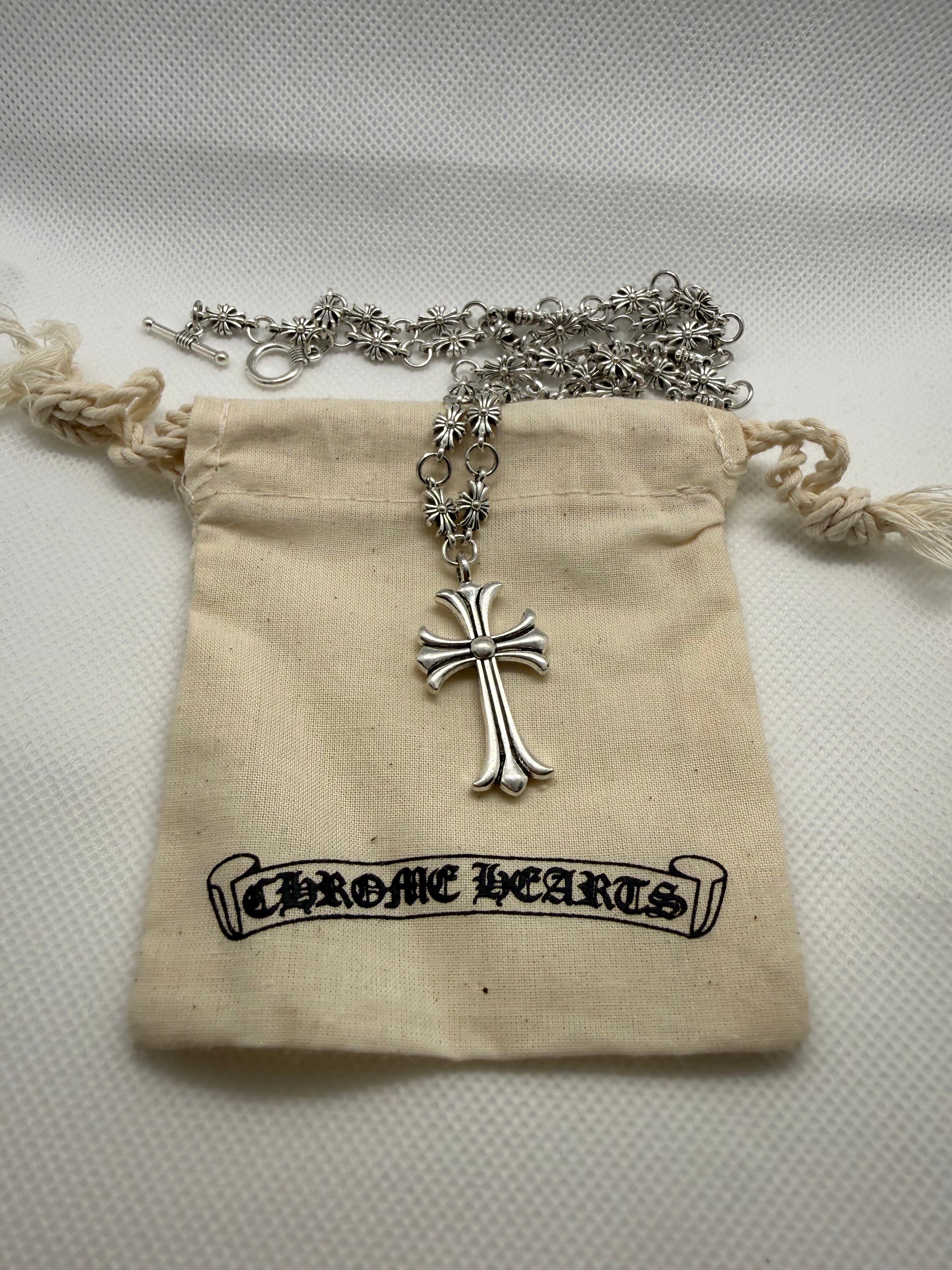 Chrome hearts стил колиета