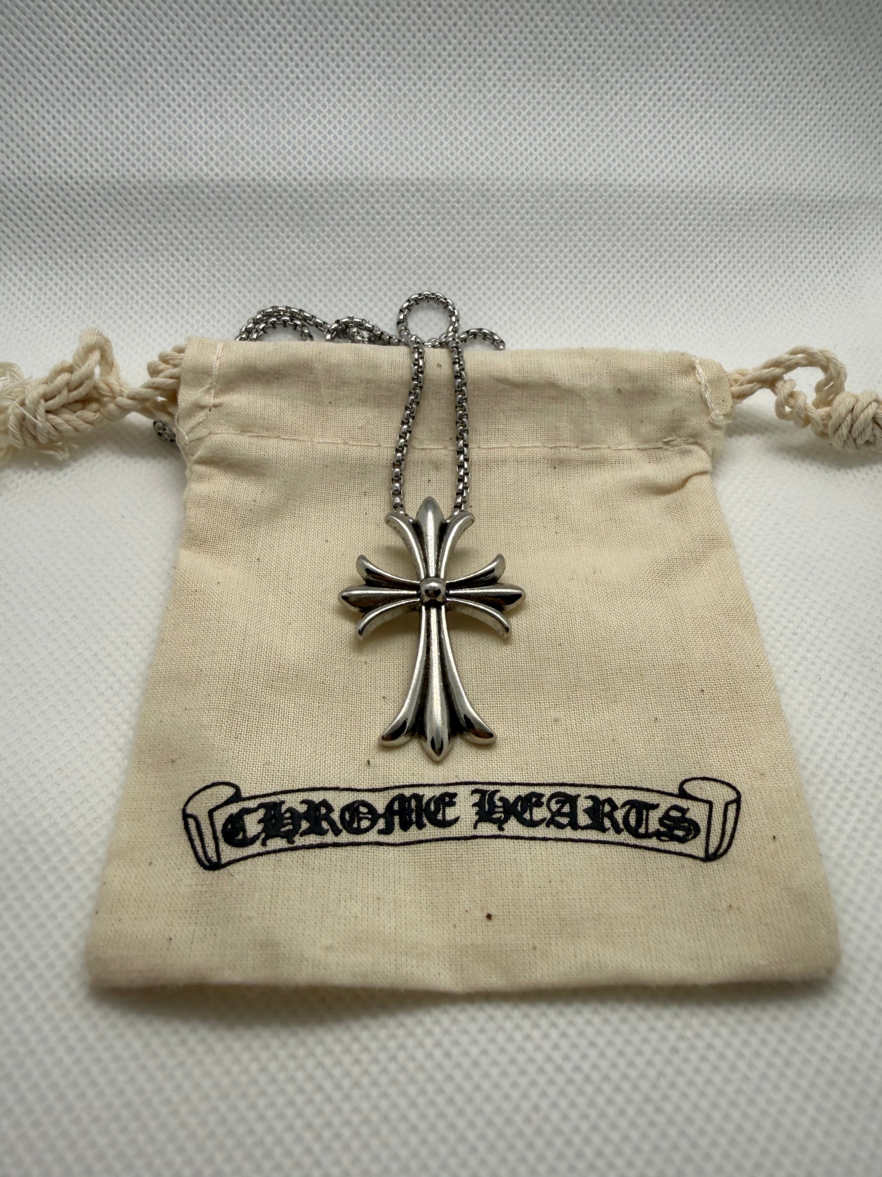 Chrome hearts стил колиета