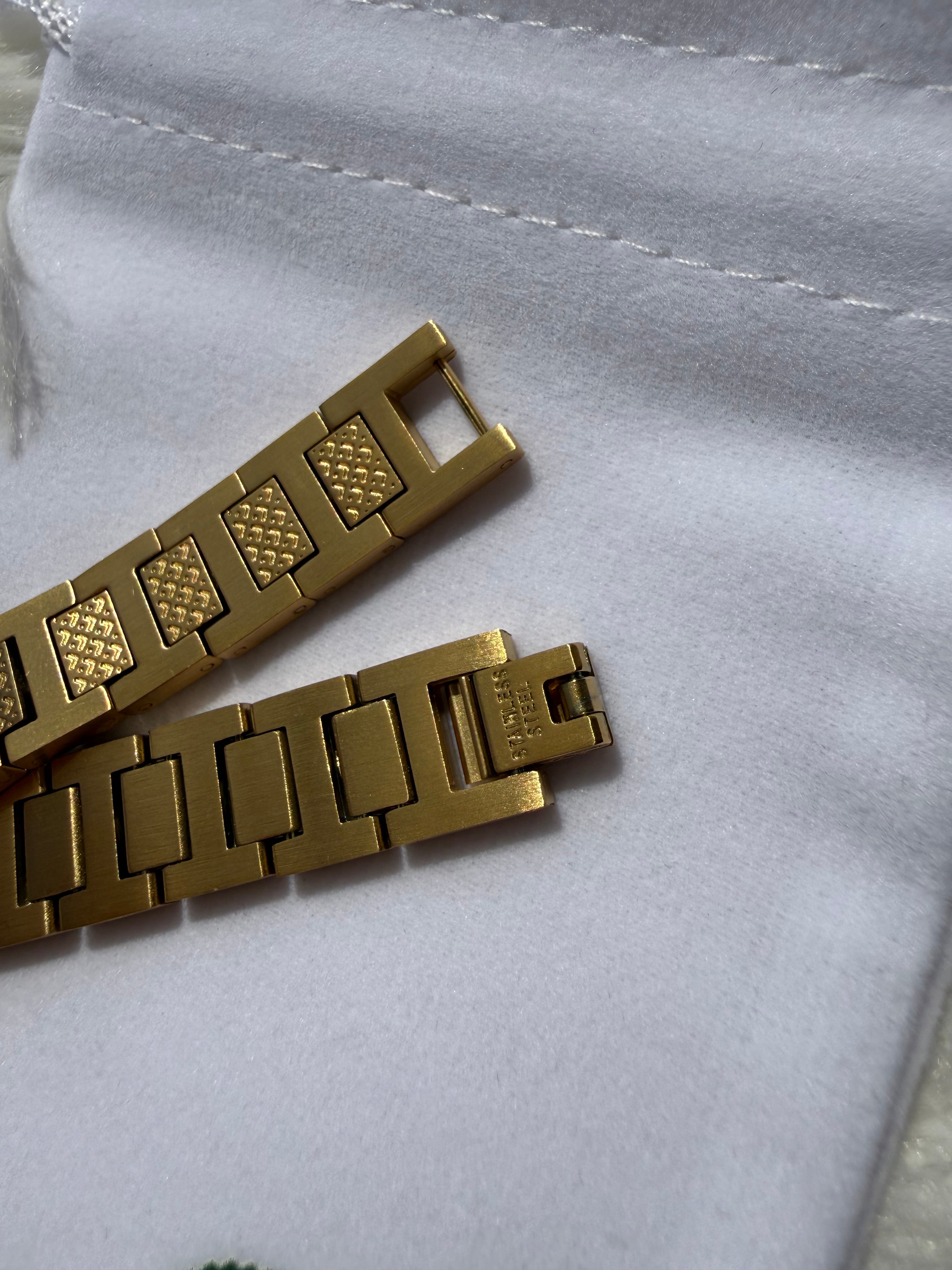 Lacoste Stainless Steel Гривни